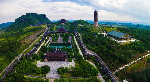 Toàn cảnh chùa Bái Đính - Ninh Bình - Ảnh: chuabaidinhninhbinh