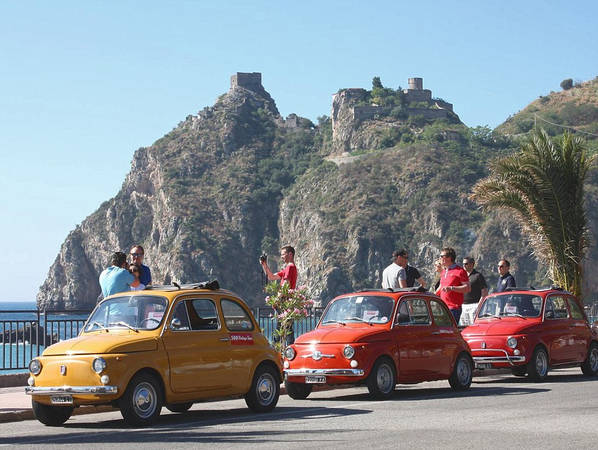 Nhờ những cảnh quay trong bộ phim huyền thoại, Sicily trở thành thỏi nam châm thu hút du khách từ khắp nơi trên thế giới đổ về. Ảnh: James Dunn/Daily Mail.