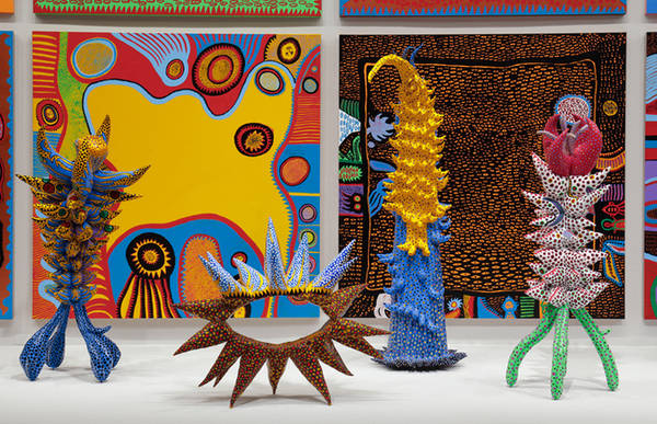 Tác phẩm của Kusama nằm trong bộ sưu tập của các viện bảo tàng, triển lãm hàng đầu thế giới như Bảo tàng Nghệ thuật Hiện đại New York, bảo tàng Nghệ thuật Los Angeles, Trung tâm Nghệ thuật Walker, Bảo tàng Nghệ thuật Phoenix, Bảo tàng Stedelijk Amsterdam, Trung tâm Goerges Pompidou, Paris hay Tate Modern, London...