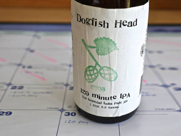 Đây là loại bia đặc trưng của bang Delaware. Đến với hầm ủ Dogfish, bạn còn được uống thử miễn phí các loại bia trong vùng.