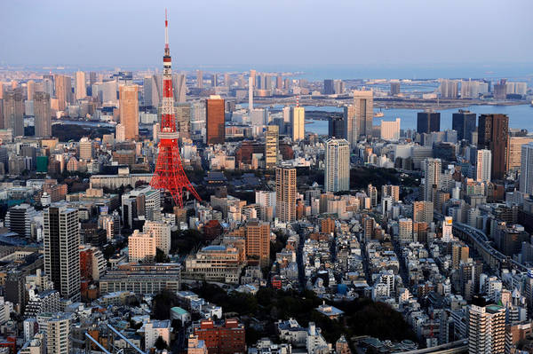 Ban đầu, Tokyo chỉ có 23 khu đặc biệt. Sau đó, các khu vực như Mitaka-shi và Musashino-shi sáp nhập vào tạo ra một đô thị lớn. Ngày nay, Tokyo có tên chính thức là Tokyo Metropolis gồm có 26 thành phố, 23 khu đặc biệt. Ảnh: NationalGeographic.