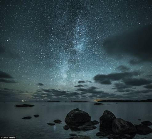Đêm thơ mộng bên bờ biển đảo Jurmo (Phần Lan)
