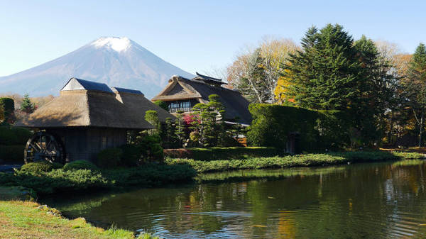 Một góc làng cổ Oshino Hakkai - Ảnh: wp