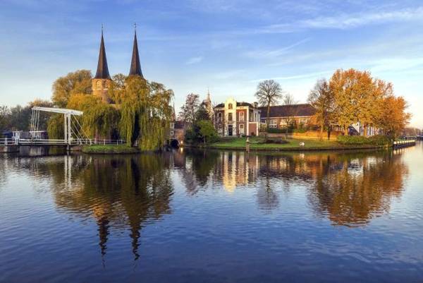 Một góc Delft, thành phố quê hương của danh họa Hà Lan Vermeer. - Ảnh: AFP