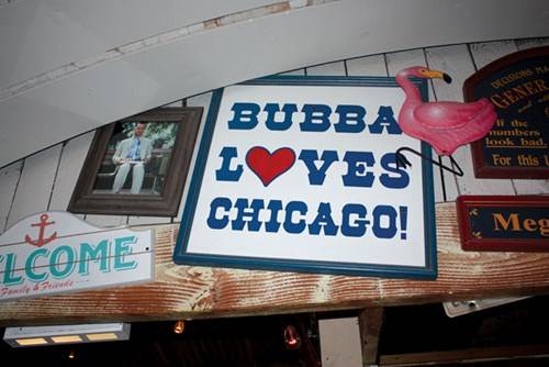 Nhà hàng Bubba Gump trong khu du lịch Navy Pier
