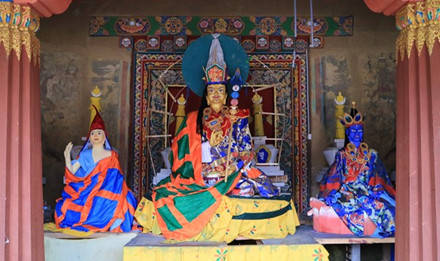 Đức Phật Liên Hoa Sinh - Guru Ripoche Padmashambhava. Ảnh: Bành Hoa