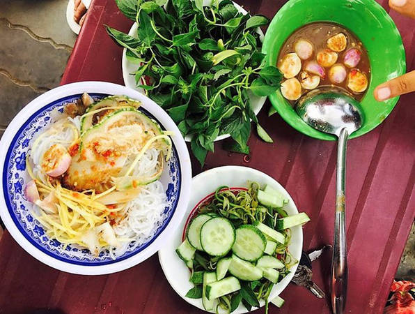 Món bún mắm nêm đậm đà của Ninh Thuận vừa rẻ vừa thơm ngon.