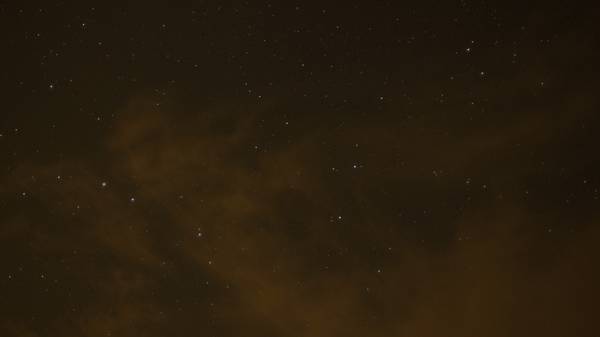 Bầu trời đêm đầy sao ở biển Hồ Cốc. Ảnh: Hoàng Việt