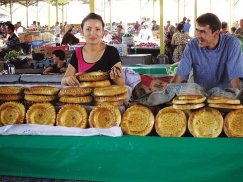 Tiệm bán bánh mì ở Khiva