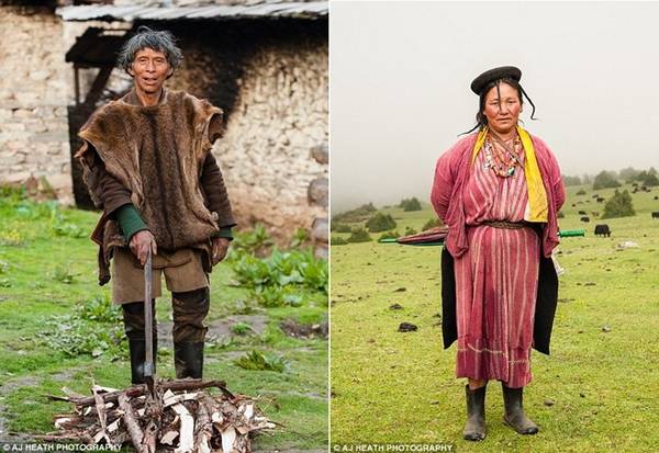 Nhiếp ảnh gia AJ Heath đã sống tại Bhutan 12 tháng để làm việc và gặp người Brokpa khi ở Merak và Sakten vào tháng 7/2015. 