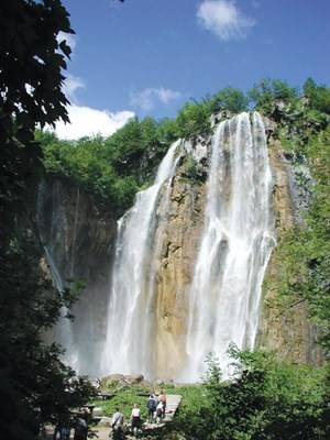 Ngọn thác cao nhất Veliki Slap