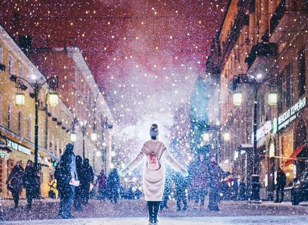 Để mang đến những bức hình đẹp nhất về Moscow vào mùa đông, với băng và tuyết, nữ nhiếp ảnh gia đã đi khắp thủ đô để chụp ảnh.