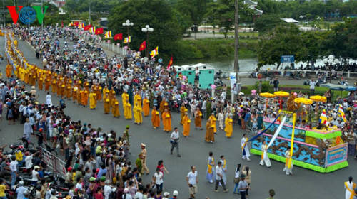 Đại lễ Phật Đản tại Việt Nam năm 2008.