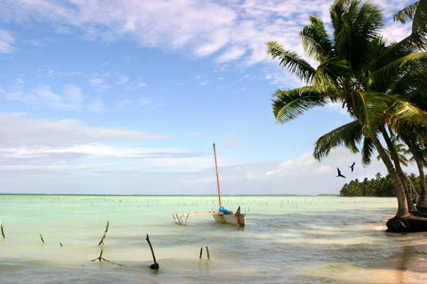 Kiribati là quốc gia nằm trên cả 4 bán cầu