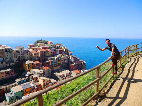 Anh Lâm ở Cinque Terre (Italy), gồm 5 làng chài xinh xắn, sặc sỡ sắc màu, dọc theo biển Liguria quyến rũ.