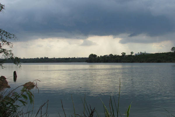 Một đoạn hồ Bảo Lâm - Ảnh: Nguyễn Thiên Đăng