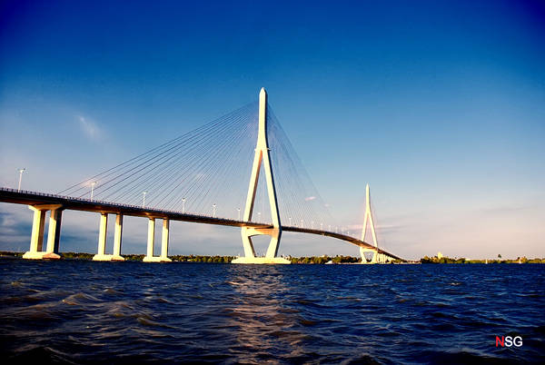 Cầu Cần Thơ - Cầu dây văng có nhịp chính dài nhất Đông Nam Á.