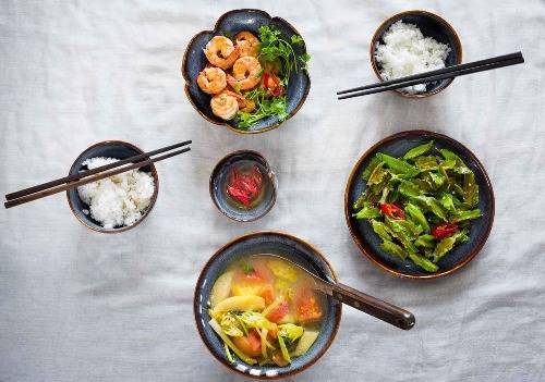 Một bữa cơm của người Việt. Ảnh: Indiechine