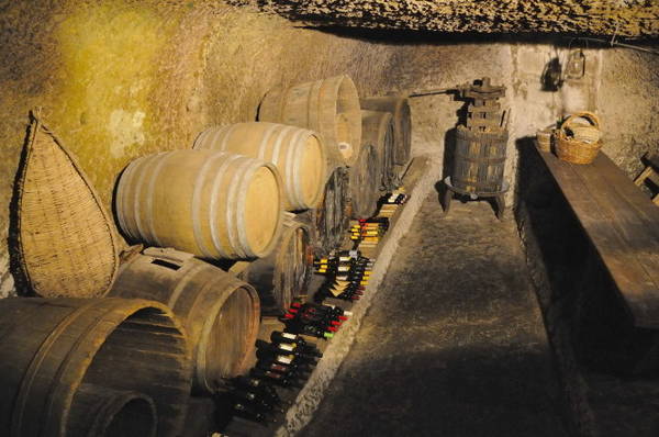 Rượu vang trắng Pitigliano nổi tiếng ngọn tuyệt - Ảnh: wp