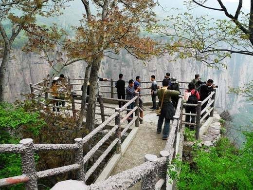 Làng Guo Liang đã trở thành một địa điểm du lịch bật nhất Trung Quốc.(Ảnh: Internet)