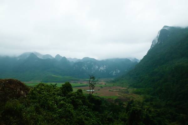 Thung lũng Chà Nòi trên đèo Đá Đẽo là một địa điểm đẹp hùng vĩ cũng được lựa chọn để quay những cảnh quay hoành tráng trong phim "King Kong".
