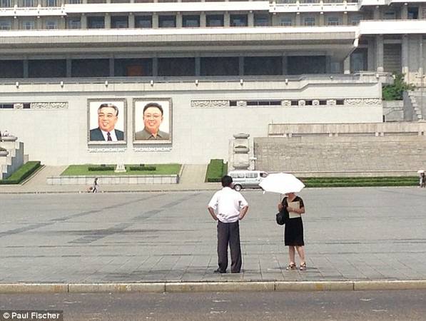 Ngành du lịch không hút khách ở Triều Tiên, tuy nhiên cũng khá quy củ. 