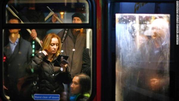 Phụ nữ London không thấy cần thiết phải có toa dành riêng cho phụ nữ trên tàu điện ngầm, chỉ 10% cho biết họ đã bị quấy rồi.