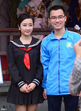 ... hay những bộ đồng phục học sinh của Nhật.