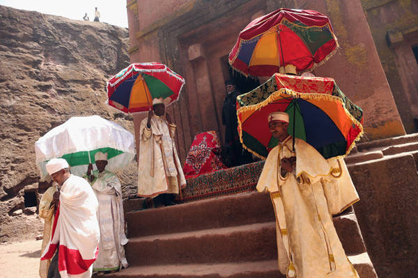 Ethiopia vẫn theo lịch truyền thống, chậm hơn chúng ta 7 năm