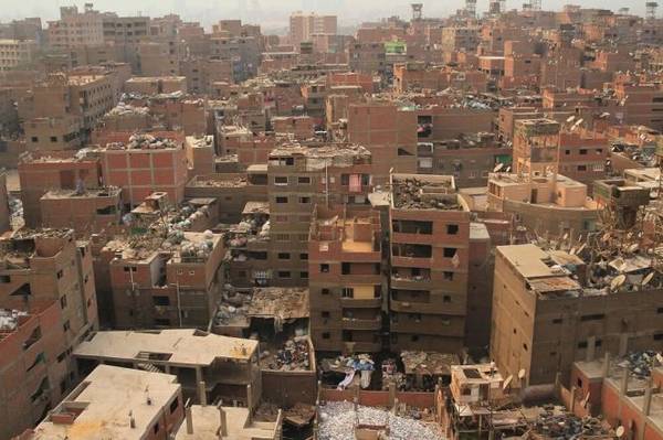  Khu phố tàn tạ giữa lòng thủ đô Ai Cập trước khi chuyển mình bằng nghệ thuật đường phố - Ảnh: wp
