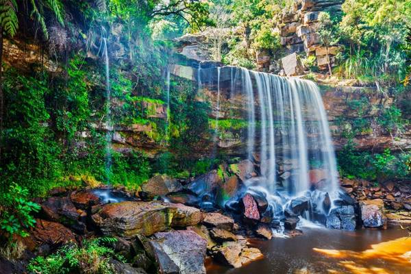 Một thác nước xinh đẹp ở Bokor. Ảnh: asiatrips.travel
