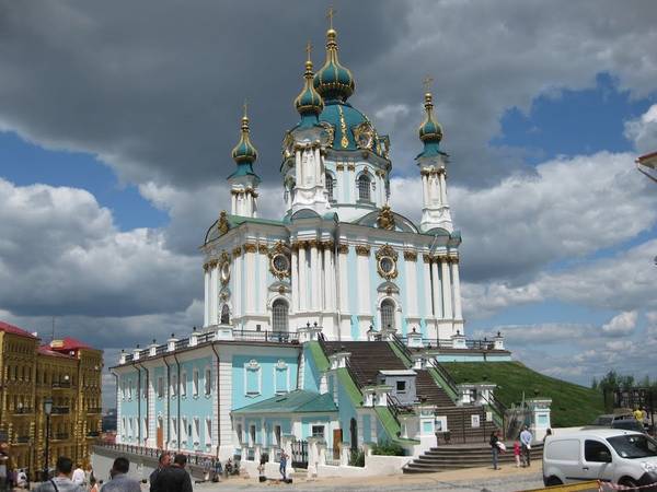 Nhà thờ St. Andrew, Ukraina.