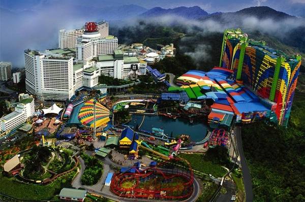  LWorld Genting là công viên chủ đề đầu tiên ở Malaysia, đã hoạt động được 30 năm. Công viên này sẽ được mở rộng và chuyển thành Công viên 20th Century Fox World vào cuối 2016 đầu 2017. Ảnh: Agbrief.