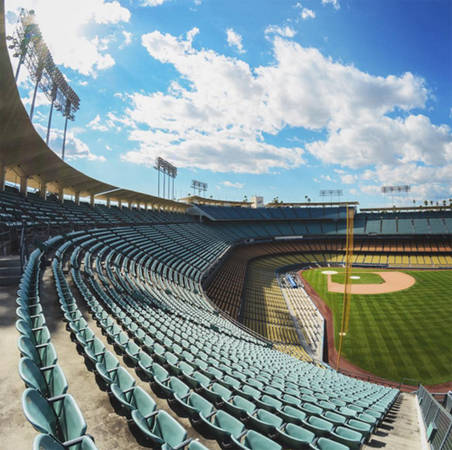 Sân vận động Dodgers, Los Angeles, California, Mỹ.