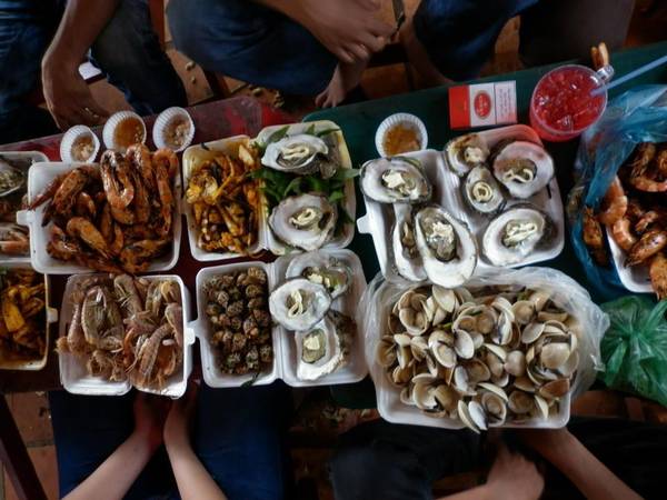 Du lich Sai Gon - Bạn muốn thưởng thức các món hải sản ngon, rẻ vậy chần chờ gì mà không làm một chuyến đi Cần Giờ "ngay và luôn" vào cuối tuần này.