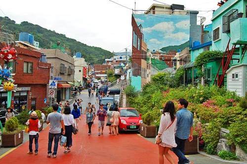 Làng Gamcheon điểm du lịch nổi tiếng nhất nhì ở Busan. Ảnh: blogspot.