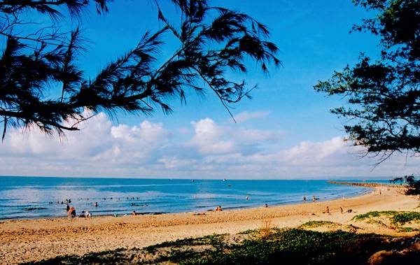 Bãi biển xanh đẹp của Phan Thiết