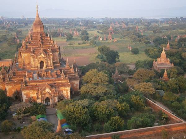 Thành phố cổ Bagan huyền bí luôn có sức hấp dẫn với du khách. 