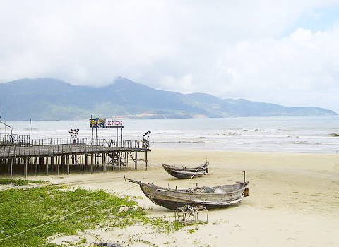 Du lich Da Nang - Đà Nẵng thơ mộng với những bãi biển hoang sơ