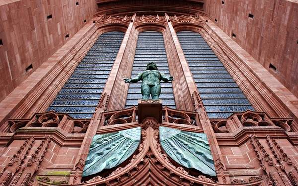 Nhà thờ chính tòa Liverpool, Liverpool, Anh Năm xây dựng: 1904-1978 Diện tích: 9.687 m²