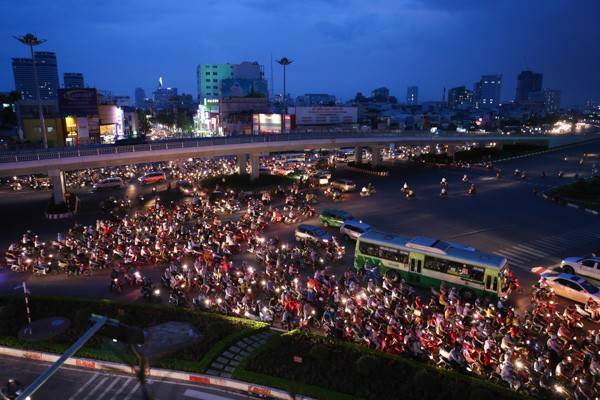 Sài Gòn quang cảnh kẹt xe. 