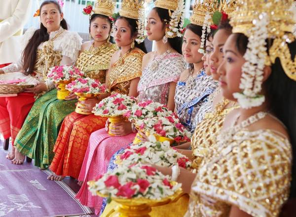 Chol Chnam Thmay là lễ hội mừng năm mới của người Khmer và cũng là ngày tết của Campuchia, thường được diễn ra vào giữa tháng 4. Ảnh: coklateyes.my