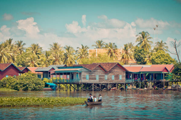 Tonle Sap là hồ nước ngọt lớn nhất Đông Nam Á. Ảnh: Insiderjourneys.co.uk