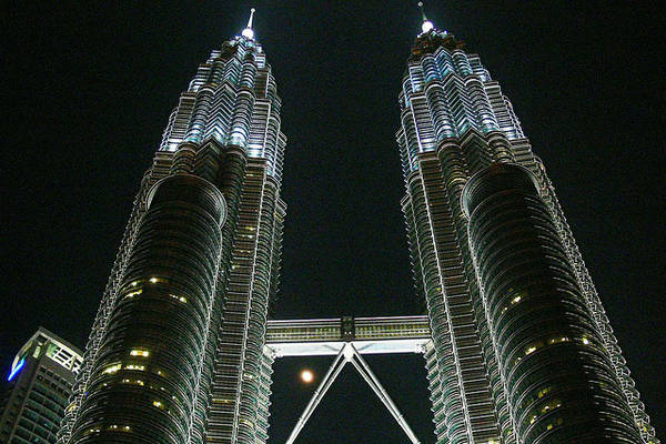 Du lich Kuala Lumpur - Tháp đôi Petronas