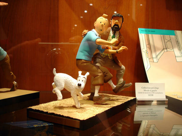 Tintin, chó Snowy và thuyền trưởng Haddock trong bảo tàng về Tintin - Ảnh: huffingtonpost