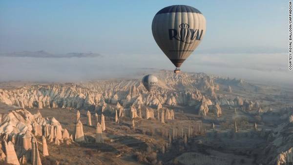 Dạo chơi bằng khinh khí cầu ở Cappadocia, Thổ Nhĩ Kỳ
