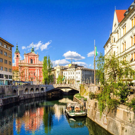 Ljubljana là một trong những thành phố xanh và đáng sống nhất châu Âu.