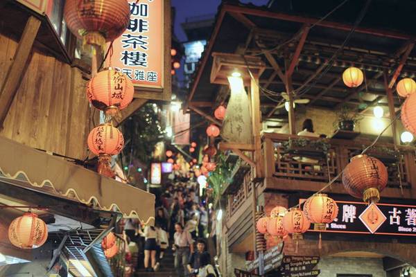 Không chỉ là điểm du lịch hấp dẫn, làng Jiufen còn là nơi lưu giữ nhiều nét đẹp văn hóa truyền thống của người dân Đài Loan. Ảnh: Minh Trí