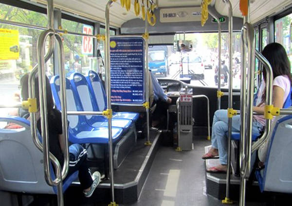 Xe buýt ở TP HCM đã được cải tiến, lịch sự và sạch sẽ hơn nhiều. Ảnh: VNE