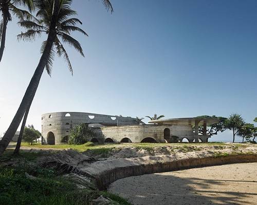 La plage d'hotel du pacifique, Vanuatu - nét đẹp cổ điển ấn tượng